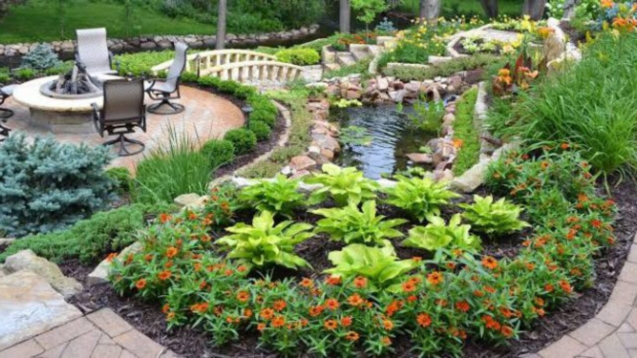 The Way A Landscape Gardener Plans A Great Garden